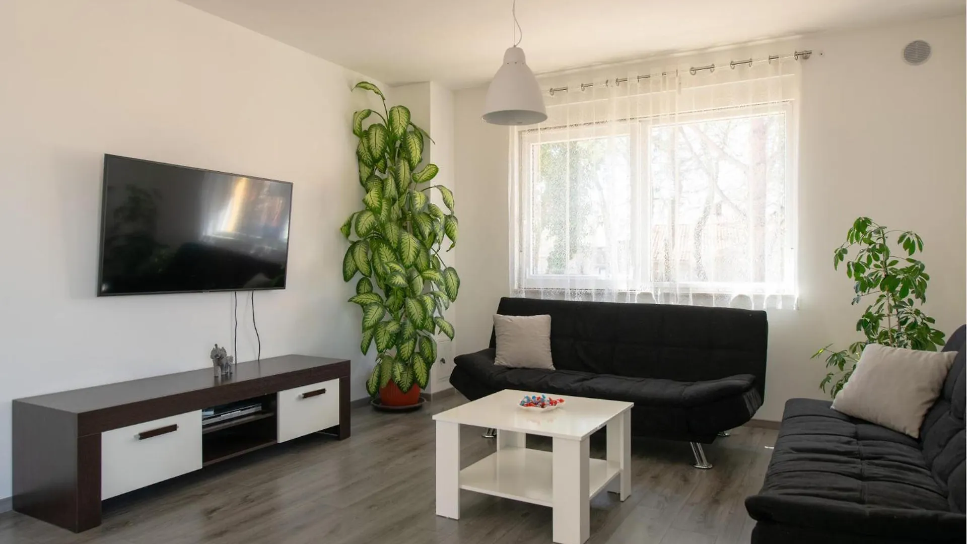 Nice Home In Vodnjan With Kitchen Mednjan